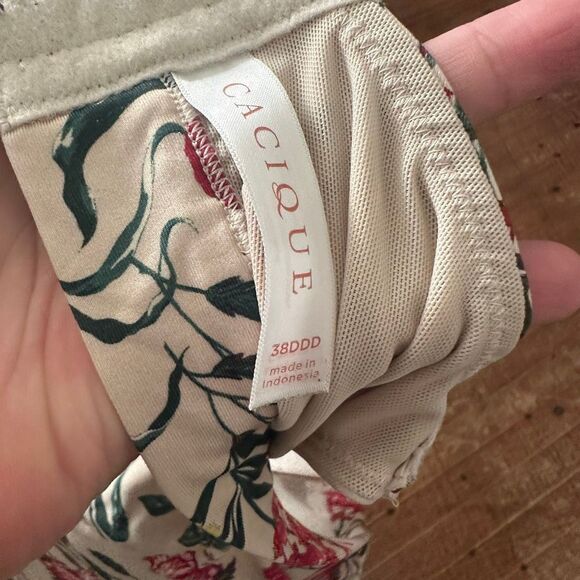 Cacique floral lightly lined full coverage 38DDD bra - Picture 3 of 4